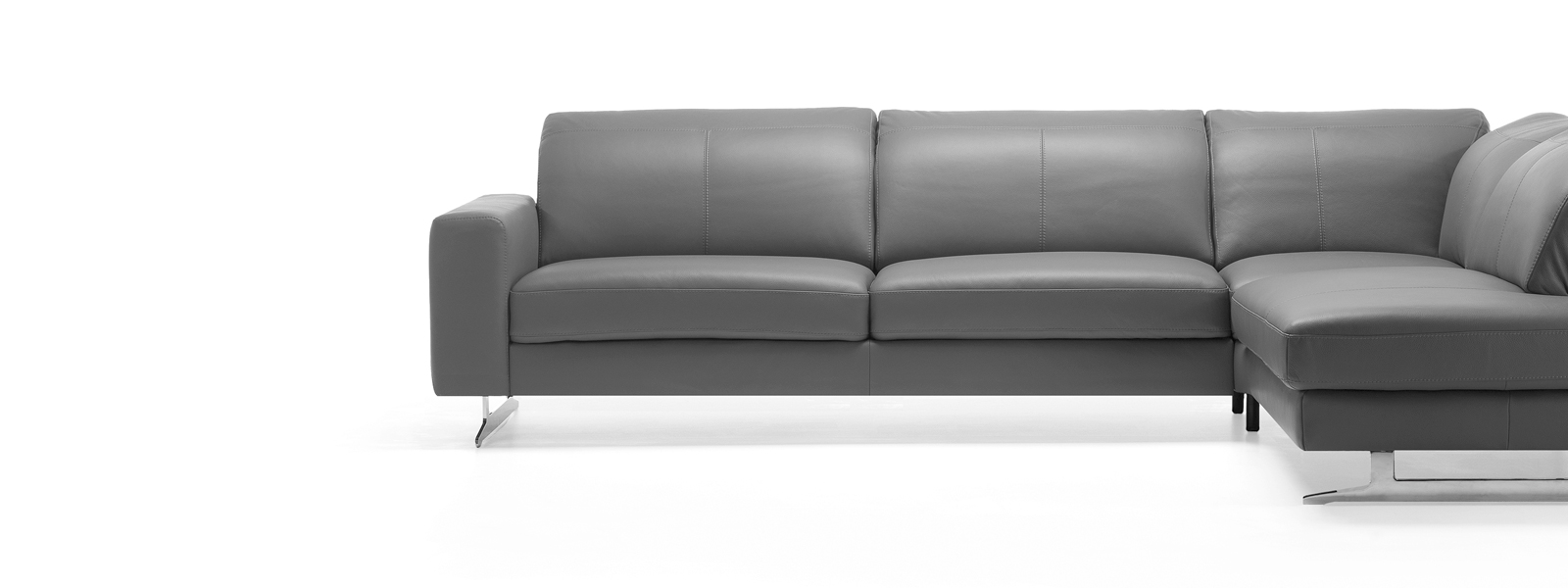 rom sofa home 02